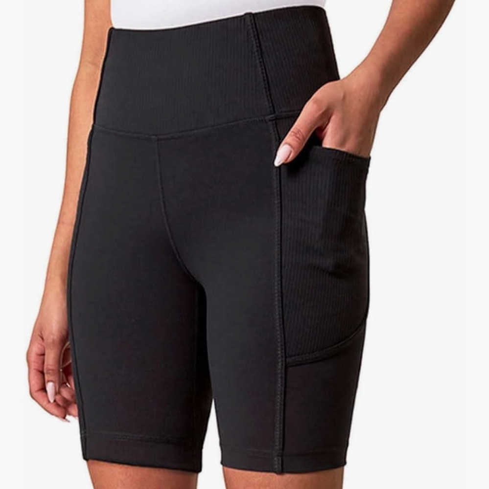 Mondetta Black Bike Shorts with Streamlined Design